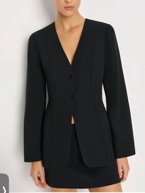 Reformation Cella Top Black Tailored Blazer Top 8 NWT Minimalist Dark Academia